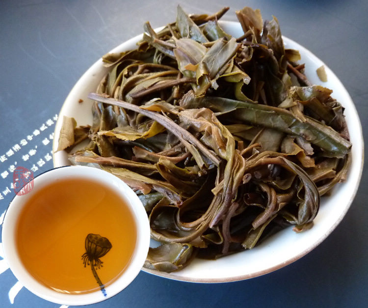 2005 Changda Hao Mansa Raw Puerh Cake 400g 2005 Changda Hao Mansa Raw Puerh Cake 400g