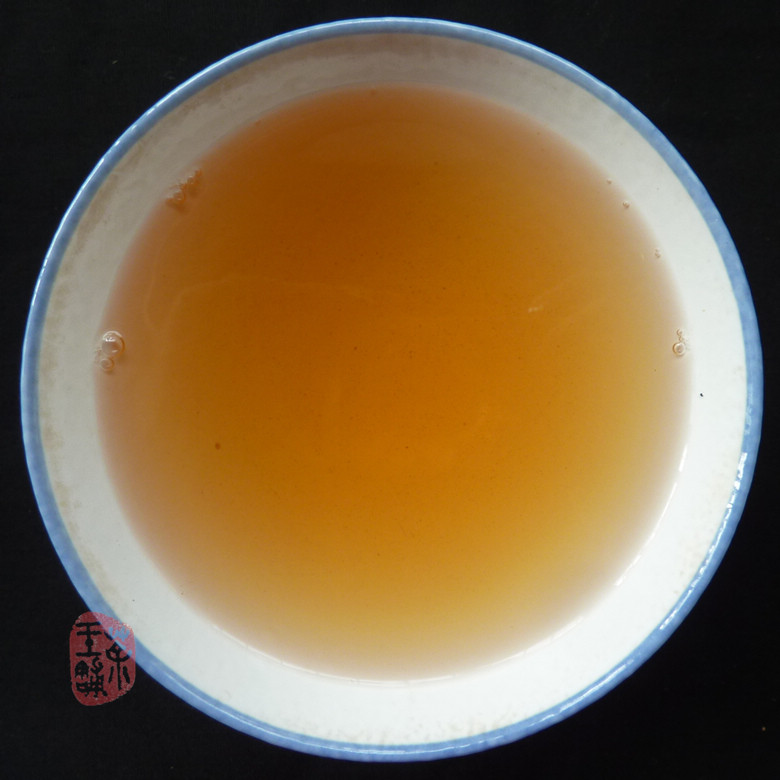 1999 Private Production Menghai Raw Puerh Brick 250g 1999 Private Production Menghai Raw Puerh Brick 250g