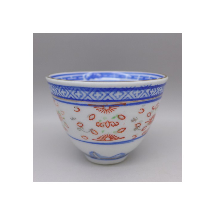 Jingdezhen Vintage Tea Cup "Rice Grain Pattern" with colored decoration 65cc