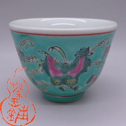 Jingdezhen Vintage Hand Painted Tea Cup "Butterfly and Melon - Green" 90cc