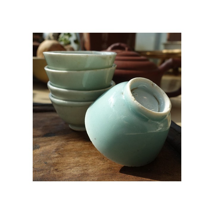 Vintage Celadon Cup 30ml