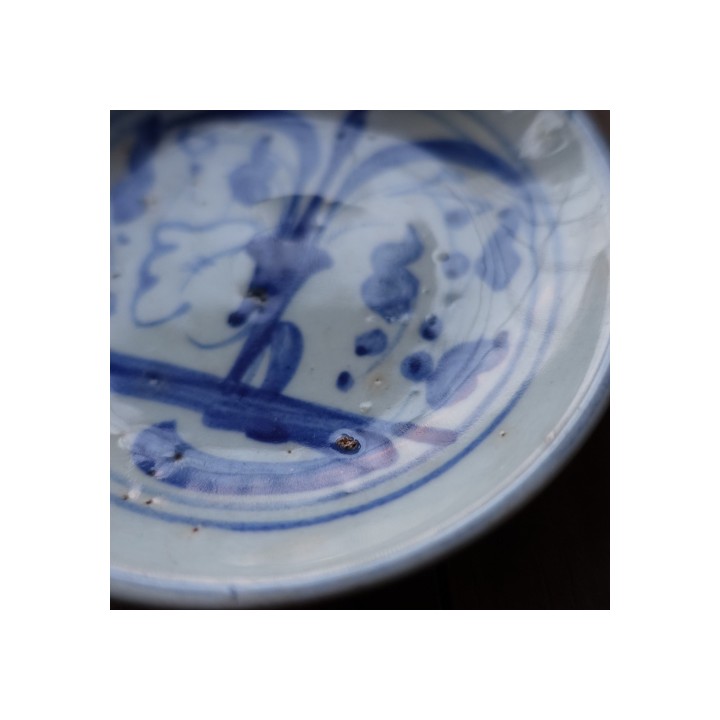 Vintage high grade Blue-and-white Plate "Flower Basket"