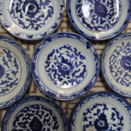 Vintage Blue and White Floral Motive Plate