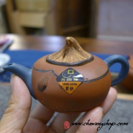 1980s Factory 1 Duan Ni/Hong Ni clay Water Chestnut Teapot 65cc