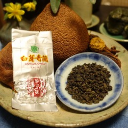 2017 Fujian Gold Award Bai Ya Qi Lan Oolong Tea 8g