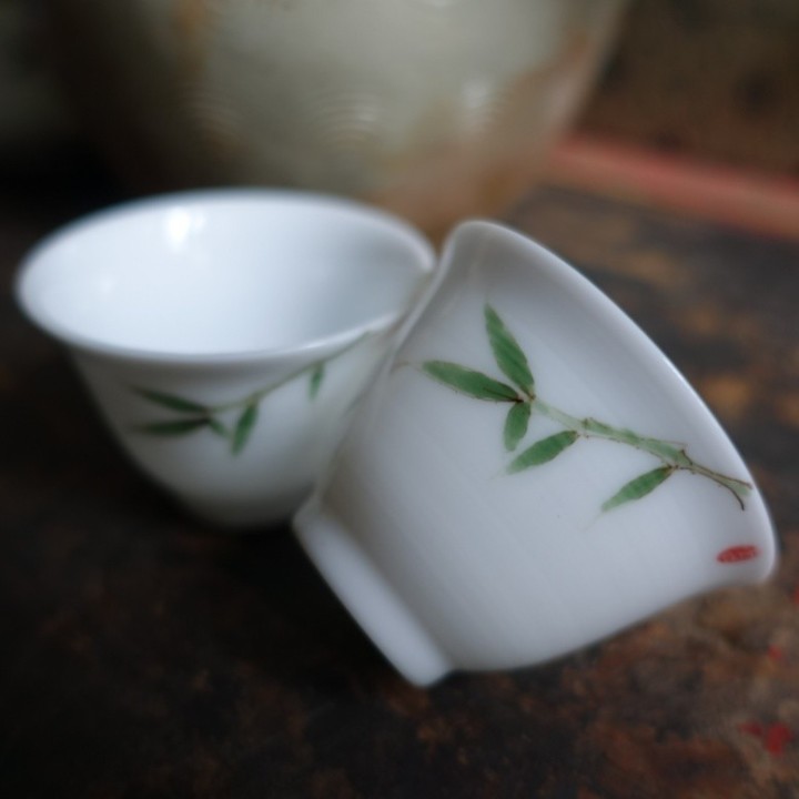 Hand-painted Bamboo Bell Cup 50ml