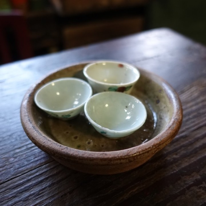 Vintage Huaning Kiln pot/cup Holder