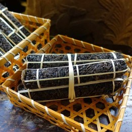 2014 Laos Raw Tea Packed in Bamboo 80g