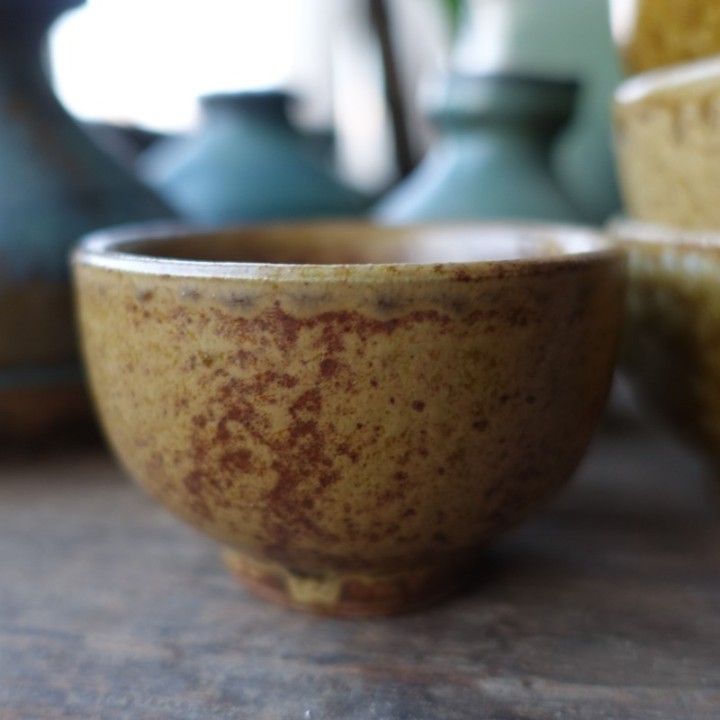Dali Rustic Amber Teacup 50ml