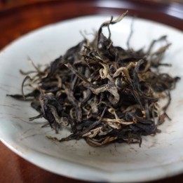 2025 Jinggu Gushu Red Tea 50g