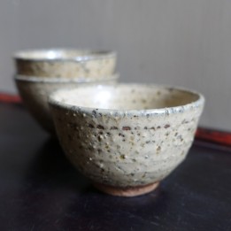 Huaning Handmade Coarse beige glazed teacup 90ml