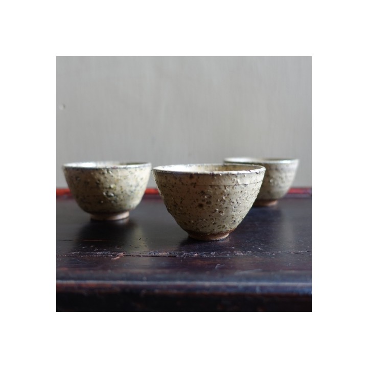 Huaning Handmade Coarse beige glazed teacup 90ml