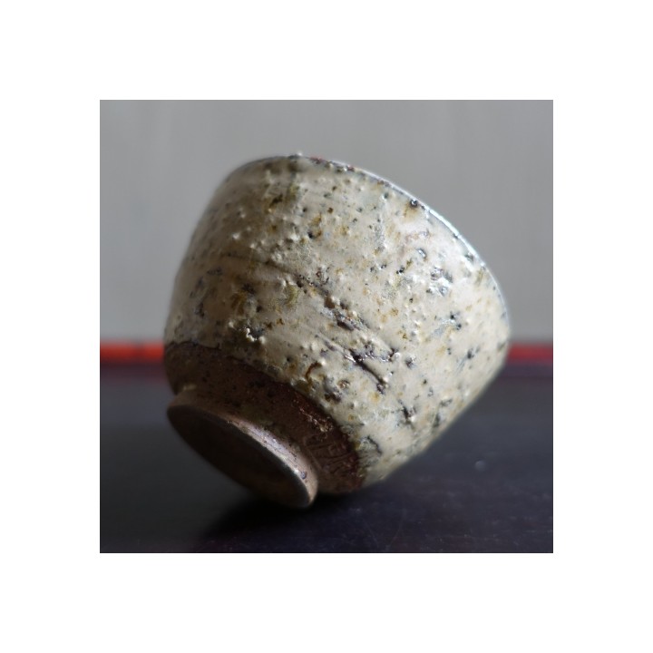 Huaning Handmade Coarse beige glazed teacup 90ml