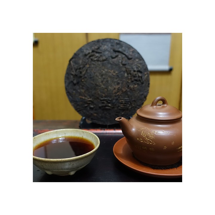 Early 2000s Yesheng Liubao Cake Tea 25g