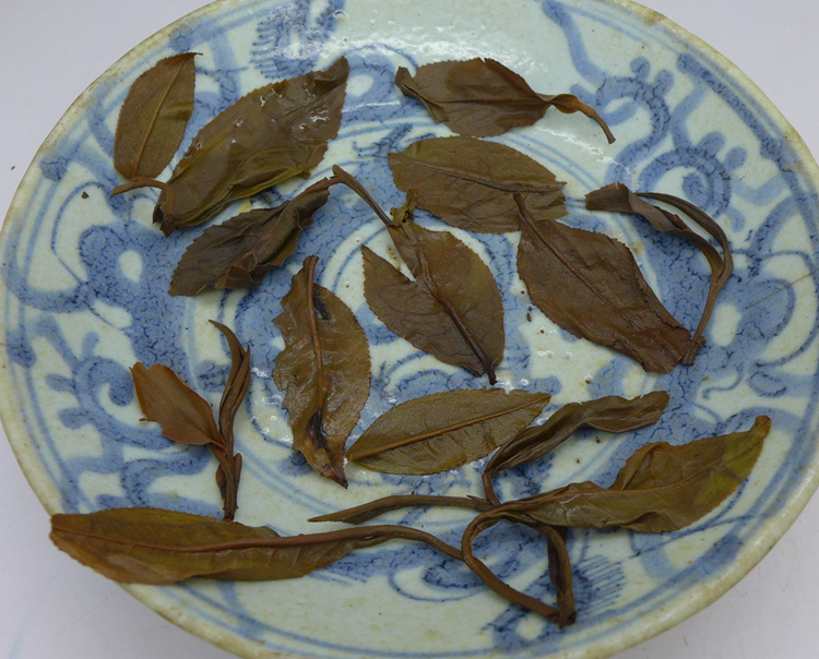 2005 Bulang Shan Old Tree Aged Raw Maocha 100g 2005 Bulang Shan Old Tree Aged Raw Maocha 100g