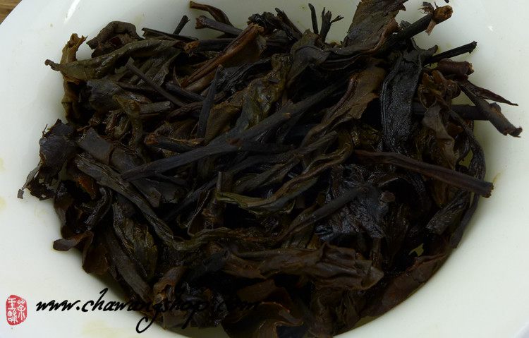 2004 Guangxi Heishi Traditional Ye Sheng Liubao Tea 50g 2004 Guangxi Heishi Traditional Ye Sheng Liubao Tea 50g