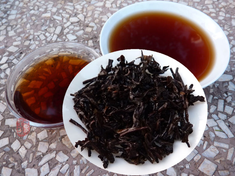 2009 "Three Cranes" Brand Liubao Tea Brick