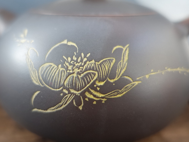 Nixing Teapot "Lotus flower" 180ml Nixing Teapot "Lotus flower" 180ml