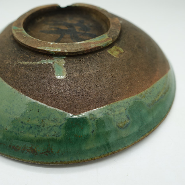 Vintage Lufeng Pottery Green Plate "F" Vintage Lufeng Pottery Green Plate "F"