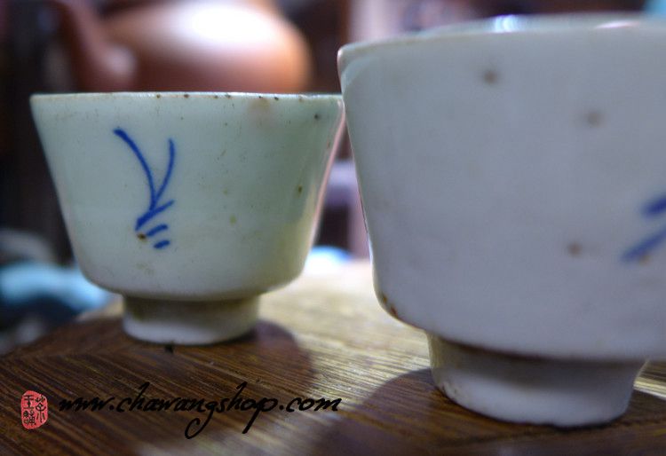 Vintage Chaozhou Gongfu Tea Cups Set of three pieces A Vintage Chaozhou Gongfu Tea Cups Set of three pieces A