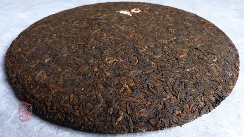 2005 Yunnan Yunhai Tsi Tse Bing Cha Ripe Puerh Tea 357g