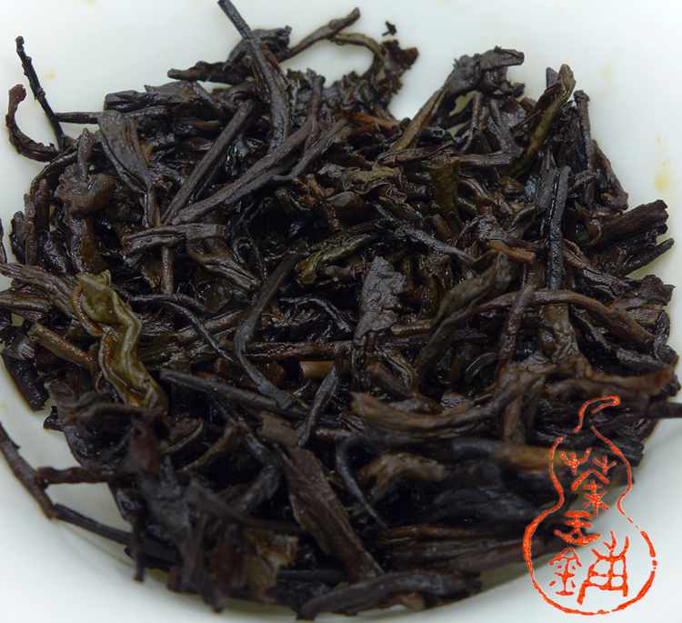 2008  Wuzhou TF Three Cranes Brand "85109" First Grade Liubao Tea 100g