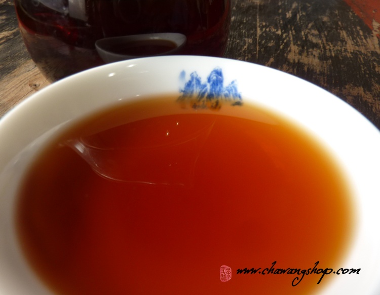 2010 Wuzhou TF Three Cranes Brand 05117 First Grade Liubao Tea 100g 2010 Wuzhou TF Three Cranes Brand 05117 First Grade Liubao Tea 100g