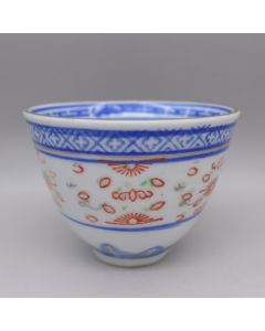 Jingdezhen Vintage Tea Cup "Rice Grain Pattern" with colored decoration 65cc