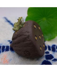 Zisha Clay Tea Pet "Frog and lotus"