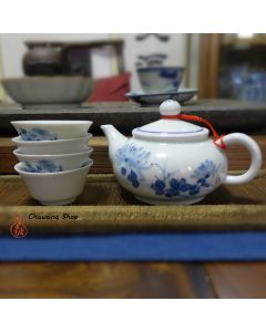 Hand Painted Jingdezhen Teapot 180cc