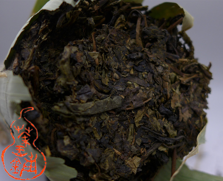 2012 Shaanxi Hand Made Fu Cha Zhu Dark Tea 700g