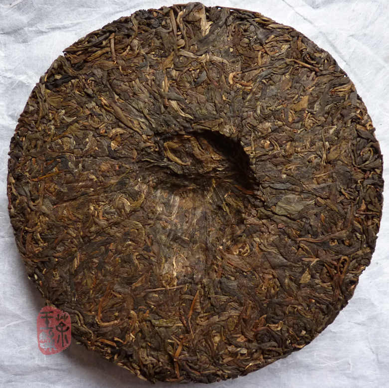 2003 Jia Ji Jinggu Bai Long Organic Raw Puerh Cake