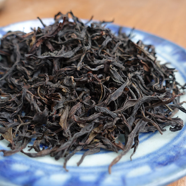 2022 Spring Charcoal Roasted Bai Ye Dancong Tea