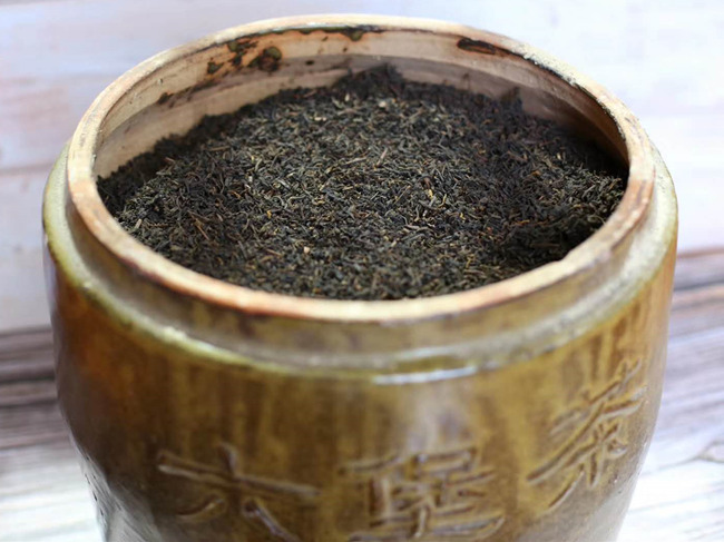 2009 Special Grade Liubao Tea In Jar 50g