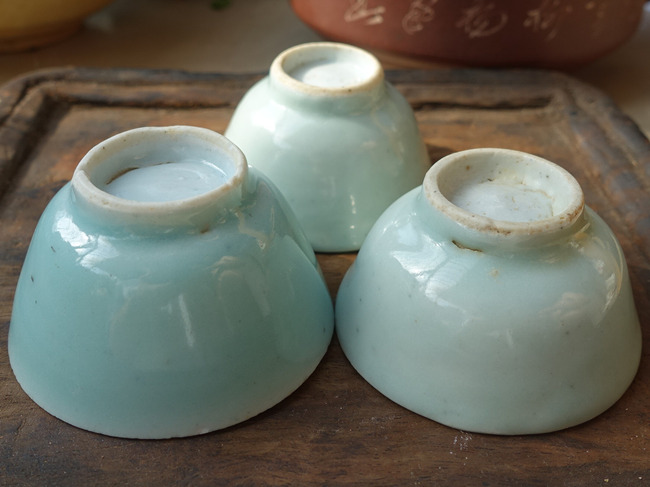 Vintage Celadon Cup 30ml